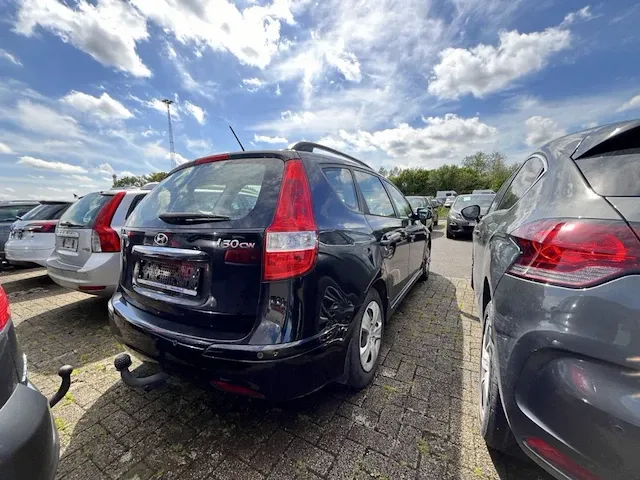 Hyundai 30 crosswagon pure, 2011 - afbeelding 21 van  26