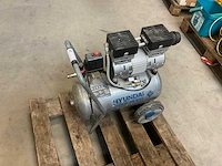 Hyundai 55752fh luchtcompressor - afbeelding 1 van  5