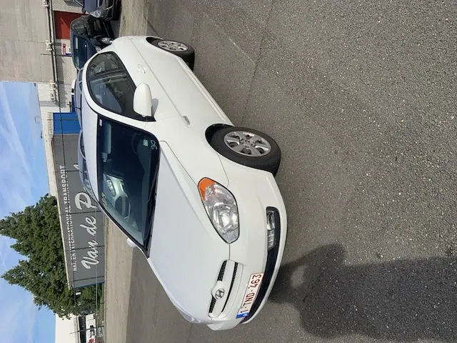 Hyundai accent 1.4i 16v comfort 97, 2006 - afbeelding 1 van  24