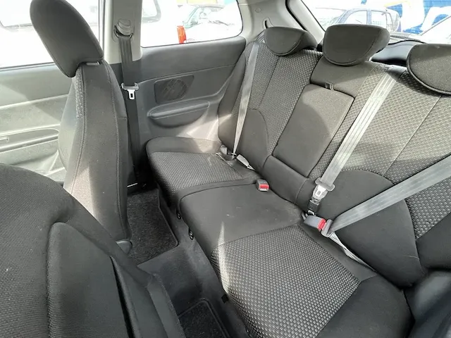Hyundai accent 1.4i 16v comfort 97, 2006 - afbeelding 19 van  24