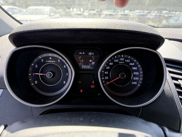 Hyundai elantra, 2015 - afbeelding 14 van  23