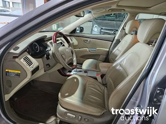 Hyundai grandeur azera - afbeelding 2 van  38