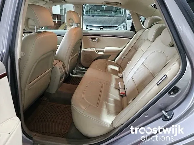 Hyundai grandeur azera - afbeelding 9 van  38