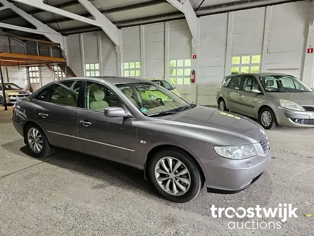 Hyundai grandeur azera - afbeelding 33 van  38