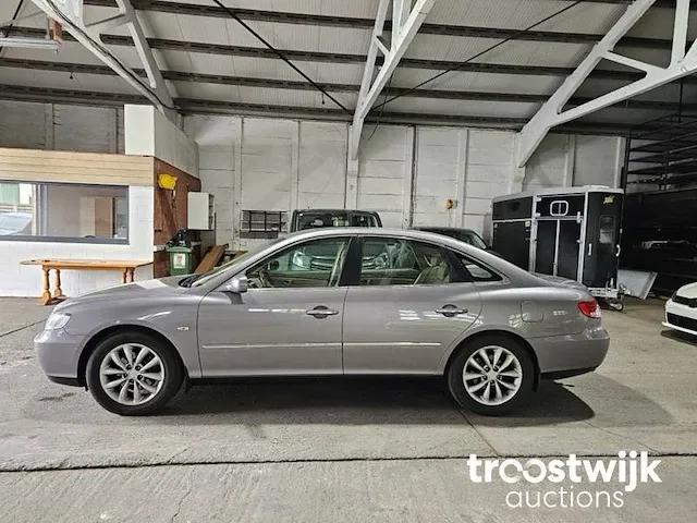 Hyundai grandeur azera - afbeelding 34 van  38