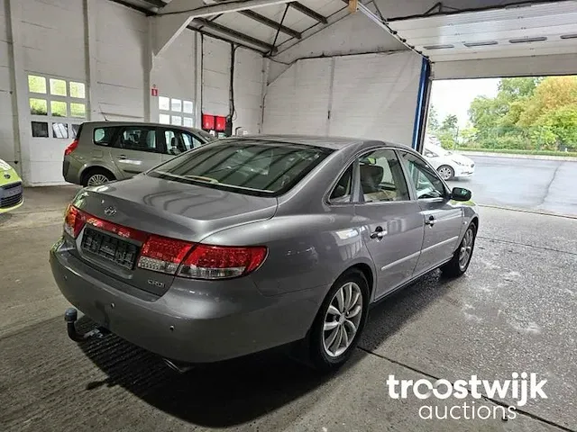 Hyundai grandeur azera - afbeelding 35 van  38