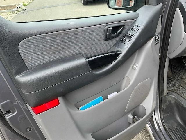 Hyundai h-2011 uit 1 - afbeelding 2 van  72