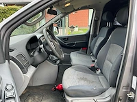 Hyundai h-2011 uit 1 - afbeelding 4 van  72