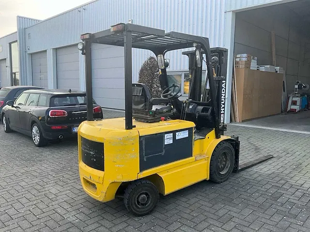 Hyundai hbf30-7 vorkheftruck - afbeelding 24 van  28