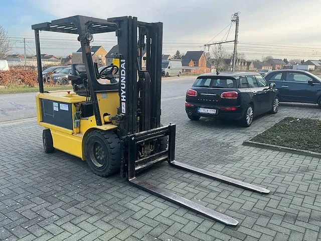 Hyundai hbf30-7 vorkheftruck - afbeelding 26 van  28