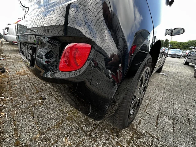 Hyundai i10 1.0i blackline 66, 2016 - afbeelding 20 van  28