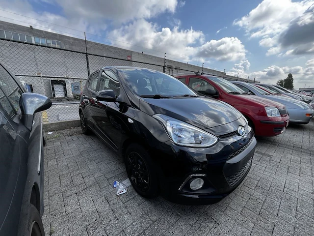 Hyundai i10 1.0i blackline 66, 2016 - afbeelding 22 van  28