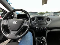 Hyundai i10 1.0i blackline 66, 2016 - afbeelding 26 van  28