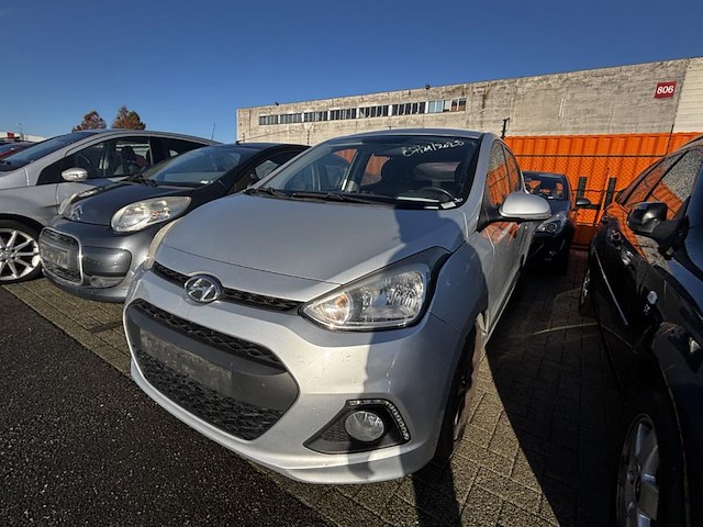 Hyundai i10 1.0i comfort bluedrive,2014 - afbeelding 1 van  33