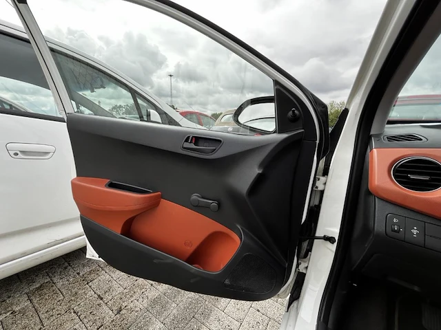 Hyundai i10 1.0i fun 66, 2015 - afbeelding 5 van  28