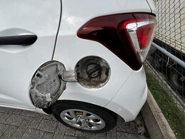 Hyundai i10 1.0i fun 66, 2015 - afbeelding 11 van  28