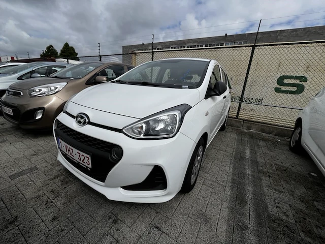 Hyundai i10 1.0i fun 66, 2015 - afbeelding 1 van  28