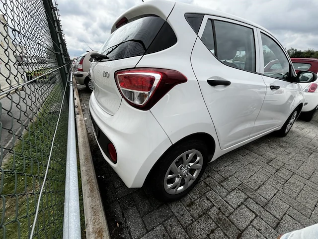 Hyundai i10 1.0i fun 66, 2015 - afbeelding 23 van  28