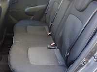 Hyundai i10 - afbeelding 2 van  19