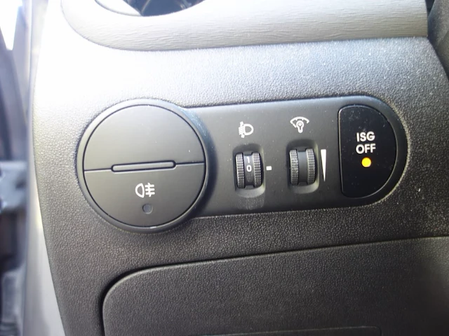 Hyundai i10 - afbeelding 7 van  19