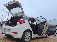 Hyundai i20 1.2 - afbeelding 9 van  35