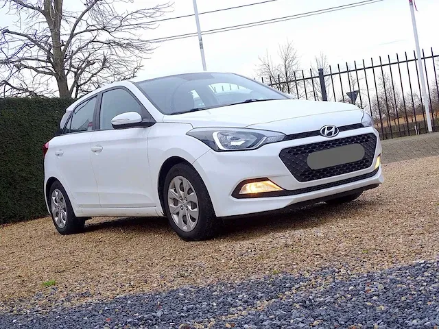 Hyundai i20 1.2 - afbeelding 31 van  35