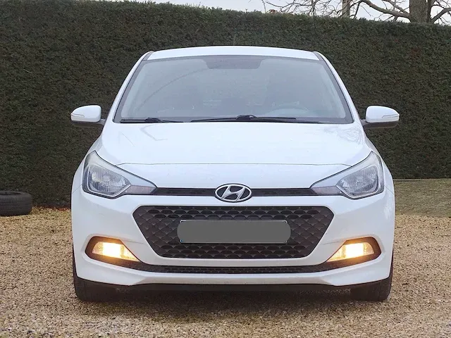 Hyundai i20 1.2 - afbeelding 32 van  35