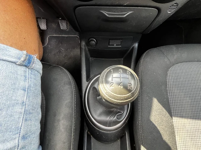 Hyundai i20 1.2i comfort 85, 2013 - afbeelding 4 van  33