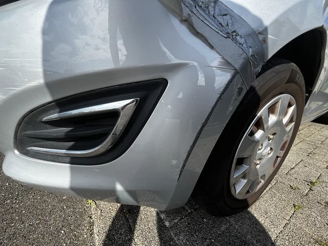Hyundai i20 1.2i comfort 85, 2013 - afbeelding 17 van  33