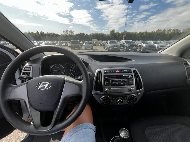Hyundai i20 1.2i comfort 85, 2013 - afbeelding 31 van  33