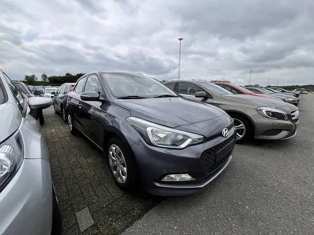 Hyundai i20 1.2i intro edition 84, 2017 - afbeelding 23 van  33