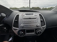 Hyundai i20 1.4 crdi comfort 'fleet me up' 75,2010 - afbeelding 3 van  26