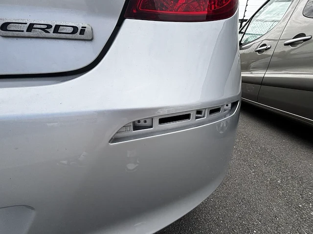 Hyundai i20 1.4 crdi comfort 'fleet me up' 75,2010 - afbeelding 17 van  26