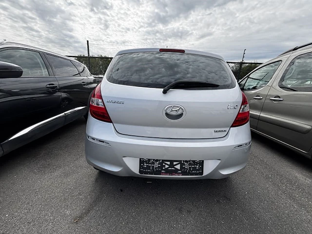 Hyundai i20 1.4 crdi comfort 'fleet me up' 75,2010 - afbeelding 21 van  26