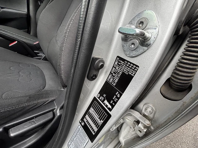 Hyundai i20 1.4 crdi comfort 'fleet me up' 75,2010 - afbeelding 25 van  26