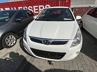 Hyundai i20, 2011 - afbeelding 10 van  17