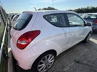 Hyundai i20, 2011 - afbeelding 13 van  17