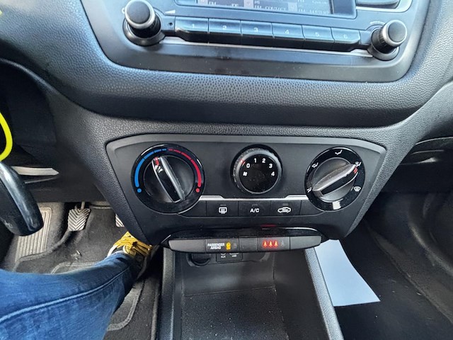 Hyundai i20 life plus (fl) 75 isg,2018 - afbeelding 4 van  28