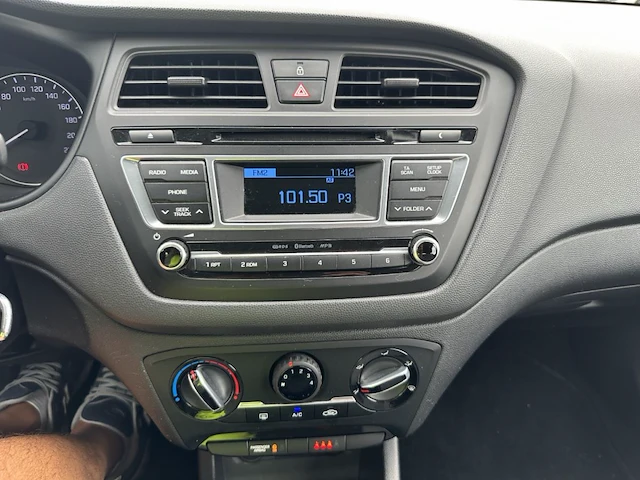 Hyundai i20 pop, 2015 - afbeelding 3 van  19