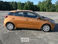 Hyundai i20 - afbeelding 12 van  22