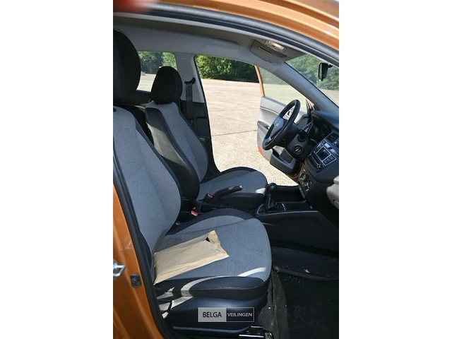 Hyundai i20 - afbeelding 16 van  22