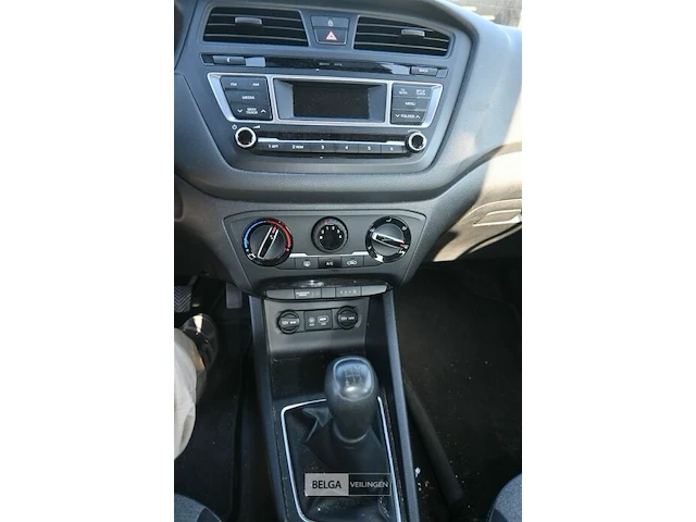 Hyundai i20 - afbeelding 18 van  22