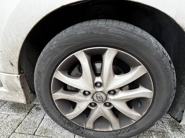 Hyundai i30 1.6 crdi u2 blue i-catcher isg 103gr,2011 - afbeelding 21 van  35