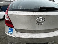 Hyundai i30 1.6 crdi u2 blue i-catcher isg 103gr,2011 - afbeelding 26 van  35