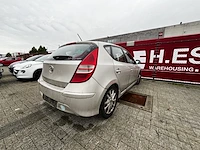 Hyundai i30 1.6 crdi u2 blue i-catcher isg 103gr,2011 - afbeelding 30 van  35