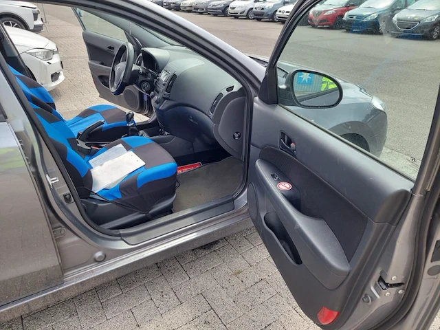 Hyundai i30, 2011 - afbeelding 4 van  40