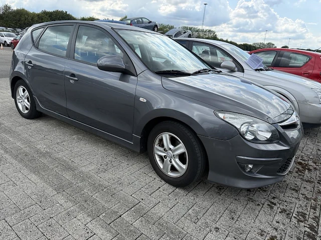 Hyundai i30, 2011 - afbeelding 12 van  33