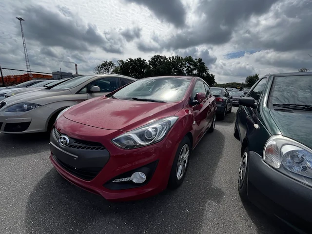 Hyundai i30 comfort,2013 - afbeelding 1 van  33
