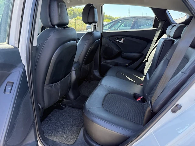 Hyundai ix35 1.6i 2wd base 136, 2012 - afbeelding 21 van  27