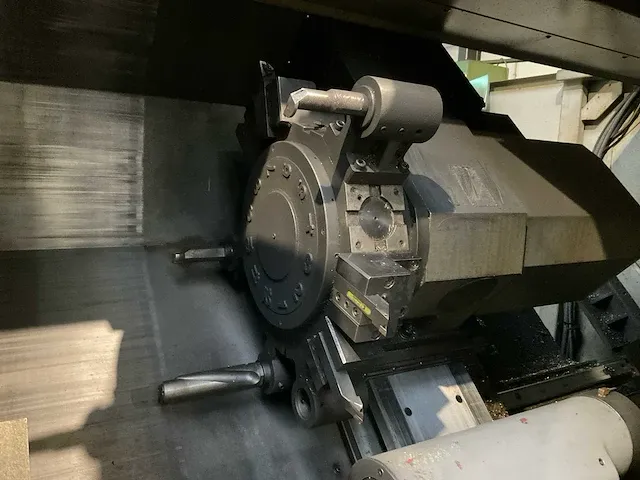 Hyundai-kia skt400m cnc draaibank - afbeelding 16 van  16